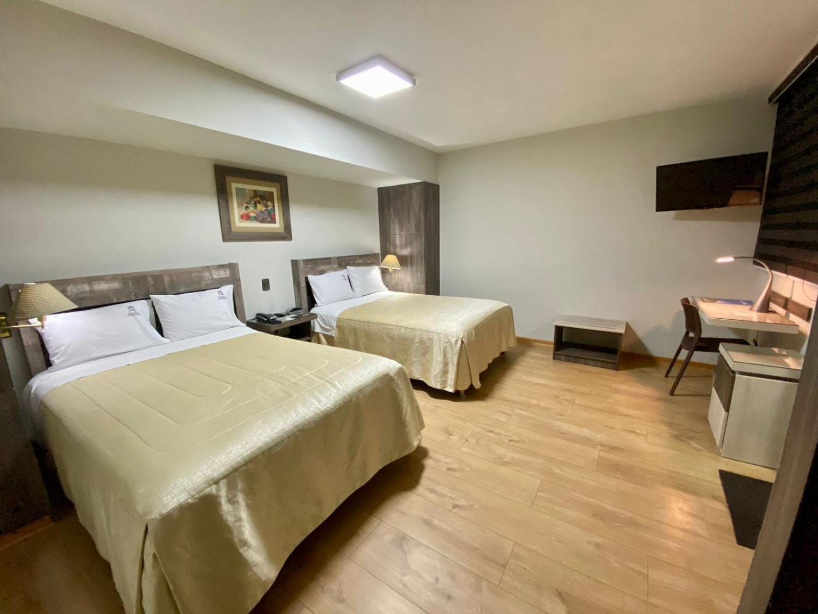 Gran Hotel Continental Кахамарка Экстерьер фото