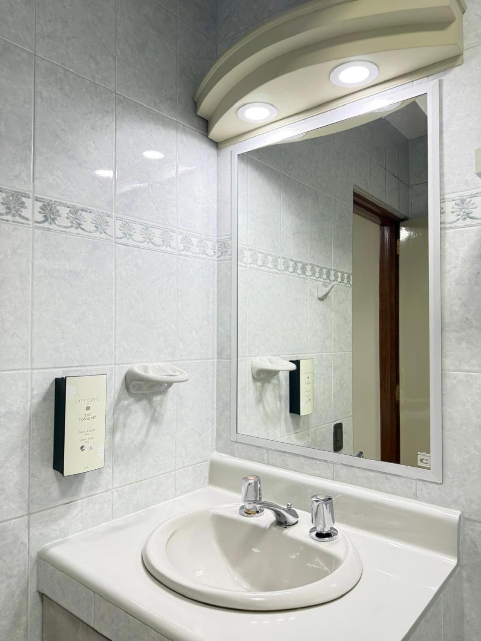 Gran Hotel Continental Кахамарка Экстерьер фото